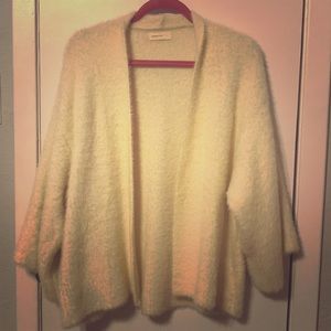 Sleeping on Snow, Anthropology sweater